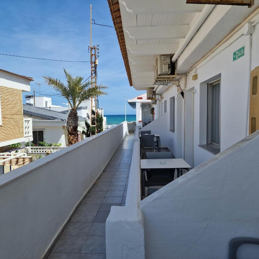 Hostal Alba La Mata  Exterior photo